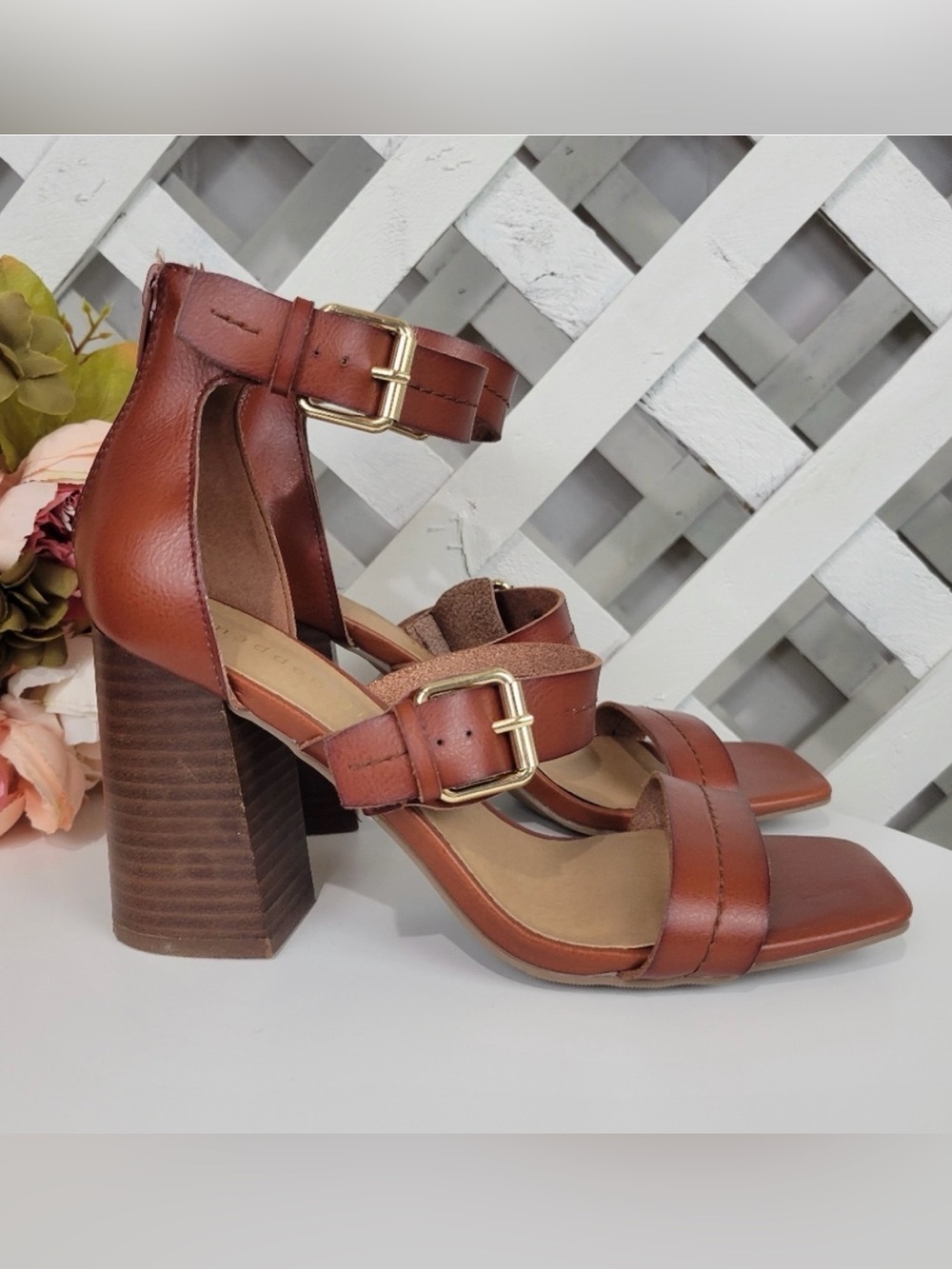 Madden Girl Strappy Leather sandals size 7.5